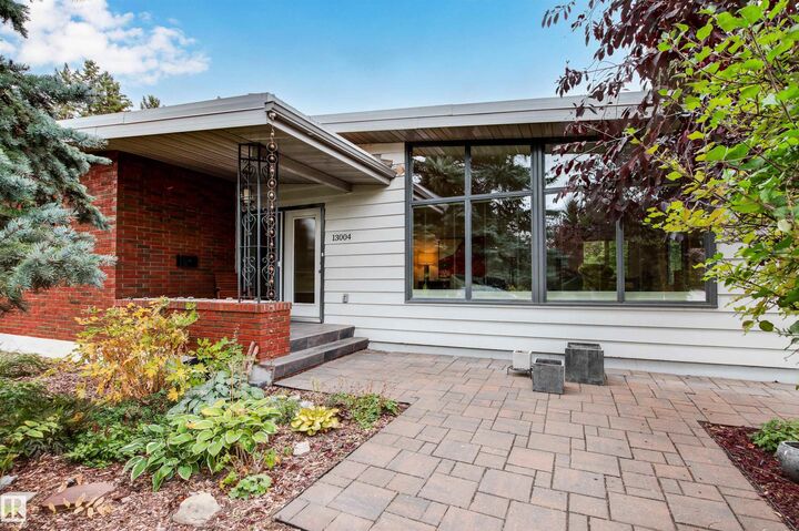 13004 63 Avenue NW  Edmonton AB T6H 1S1 photo
