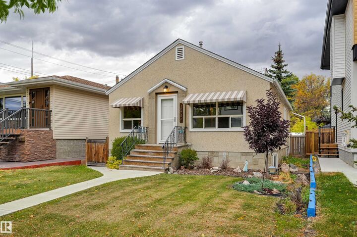 10752 75 Avenue NW  Edmonton AB T6E 1J9 photo