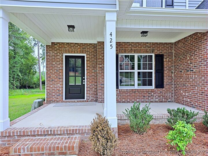 Property Photo: 425 Shawcroft Road NC 28311