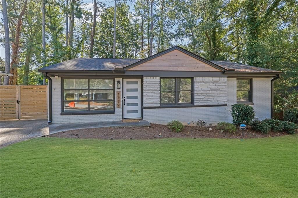 Property Photo: 1719 San Gabriel Avenue GA 30032