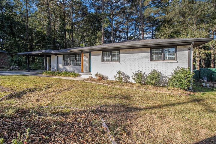 Property Photo: 2425 Clifton Springs Road GA 30034
