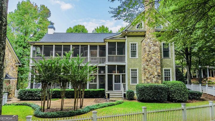 Property Photo: 1421 Hedgewood Lane NW GA 30152