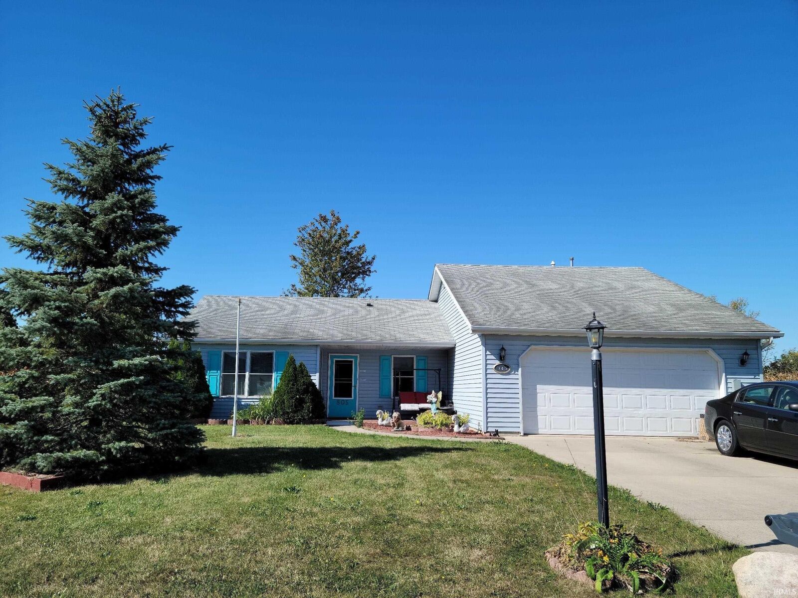 Property Photo: 805 Hart Drive IN 47336