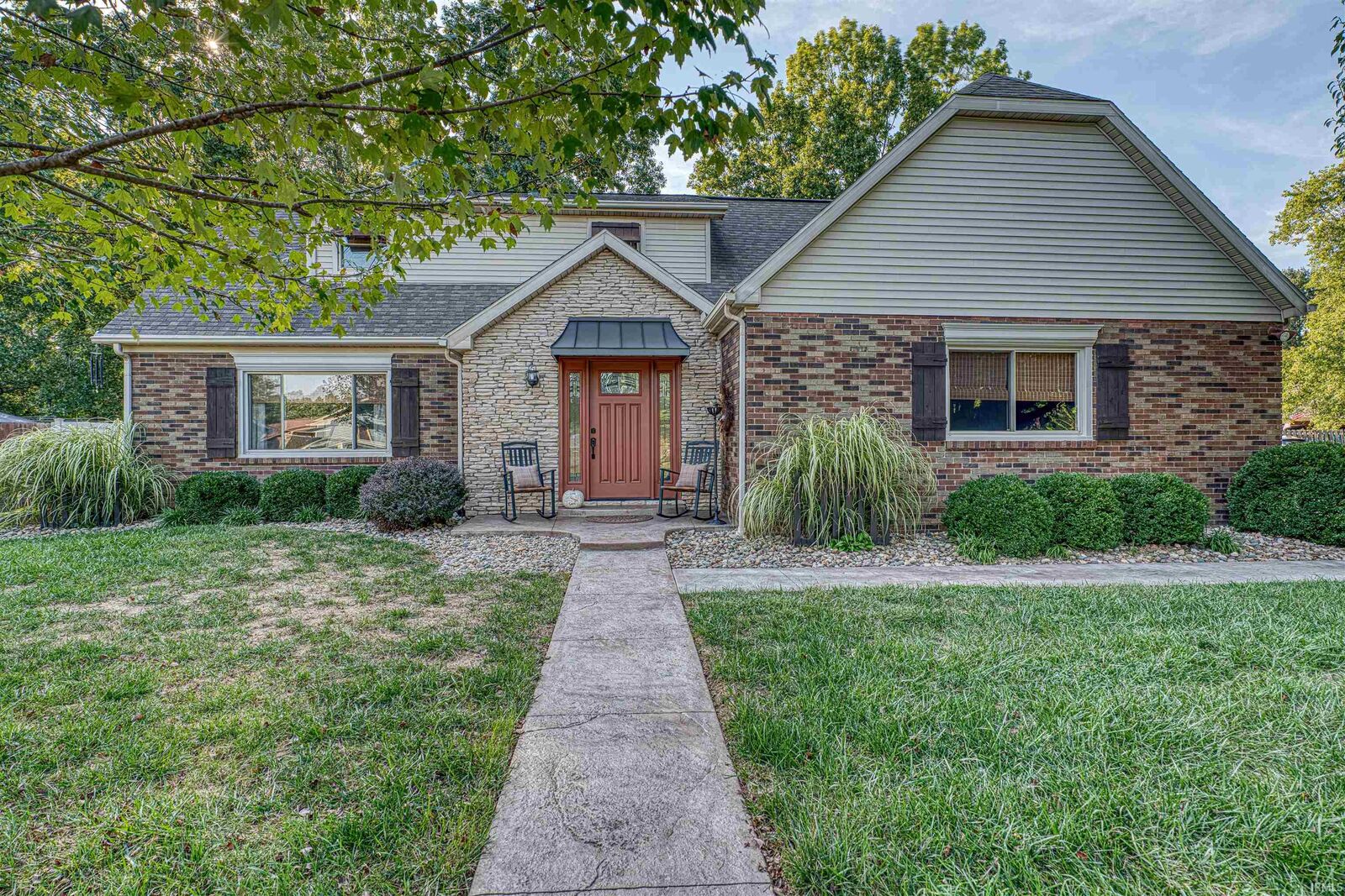 Property Photo: 4216 N Congress Avenue IN 47711