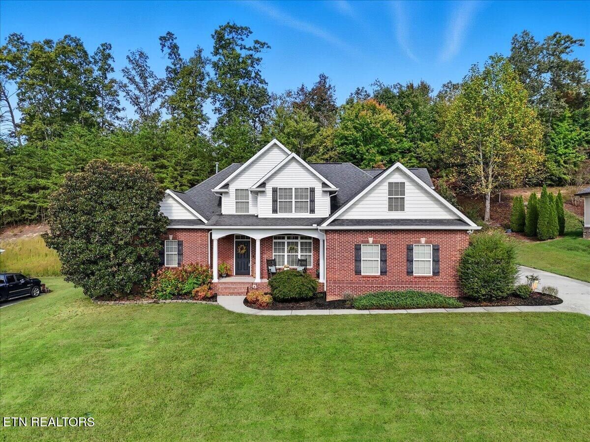 Property Photo: 1372 Old Hickory Lane TN 37772