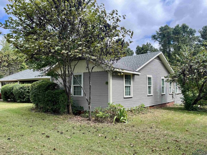 Property Photo: 5362 N Hwy. 59 TX 75657