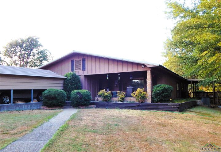 Property Photo: 1801 Cr 4420 TX 75494