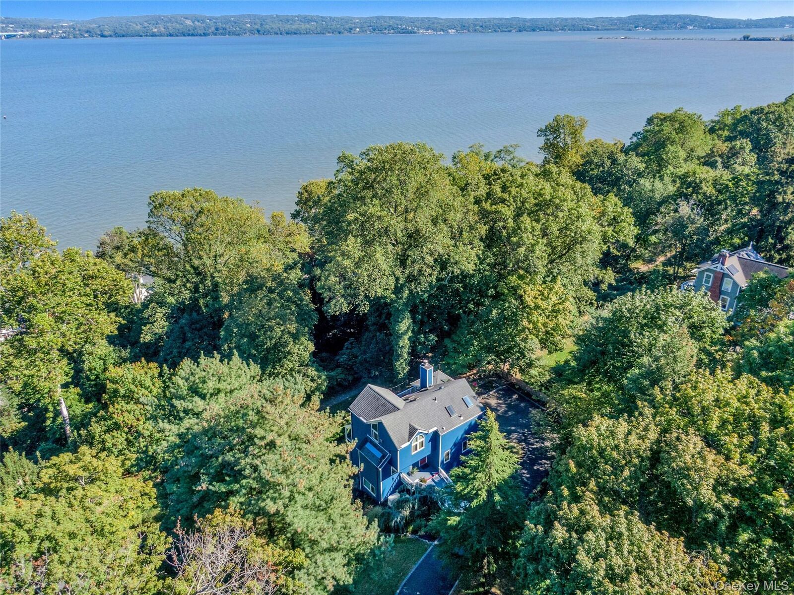 Property Photo: 1115 Route 9W NY 10960