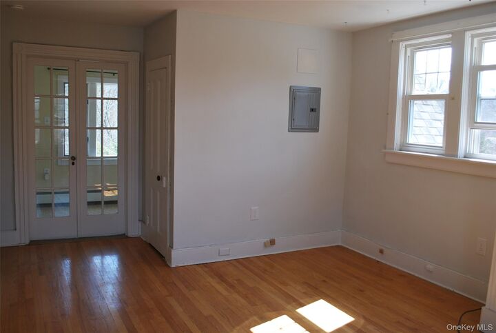 Property Photo:  35 Oakland Avenue  NY 10990 
