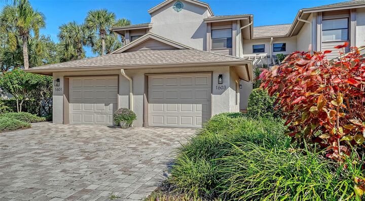 Property Photo: 1603 Starling Drive 101 FL 34231