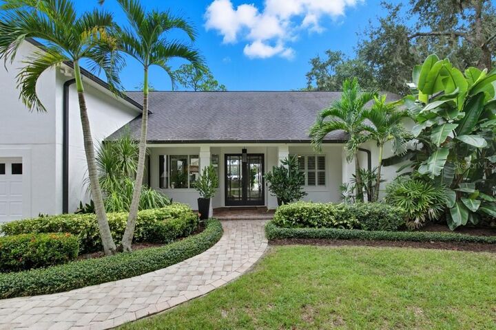 Property Photo: 4733 Chuluota Road FL 32820