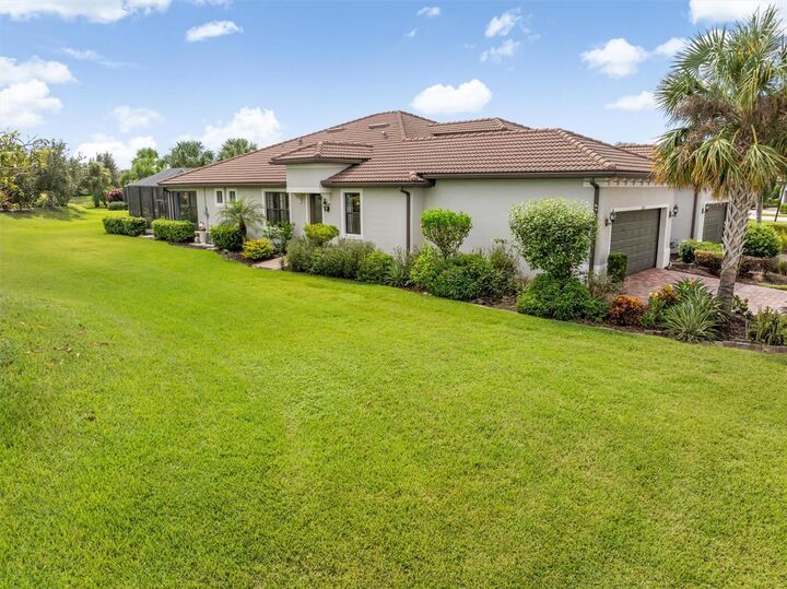 Property Photo:  12261 Marsh Pointe Road  FL 34238 