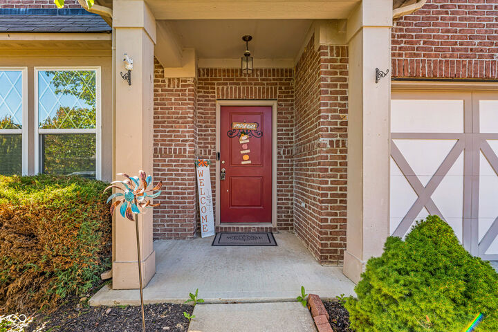 Property Photo: 5594 Crump Lane IN 46234