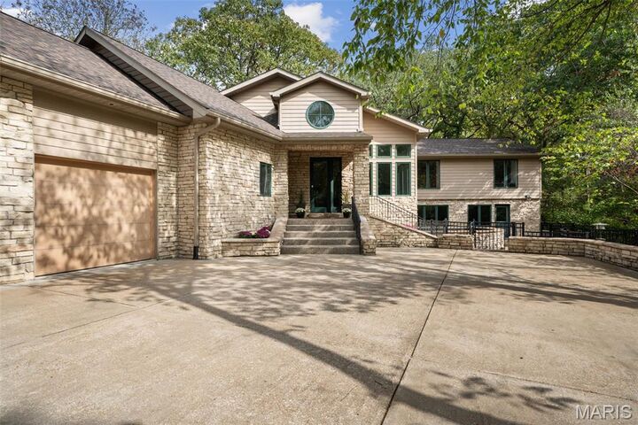 Property Photo: 1800 W Adams Avenue MO 63122