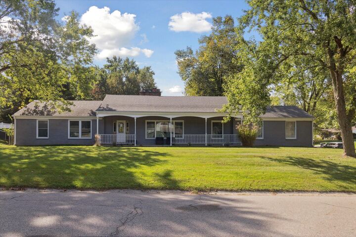 Property Photo:  3617 Wedgwood Drive  MI 49024 