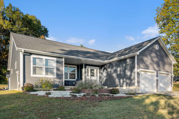 Property Photo:  704 Ottawa Court  MI 49107 