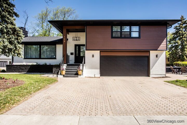 108 E Edgemont Lane  Park Ridge IL 60068 photo