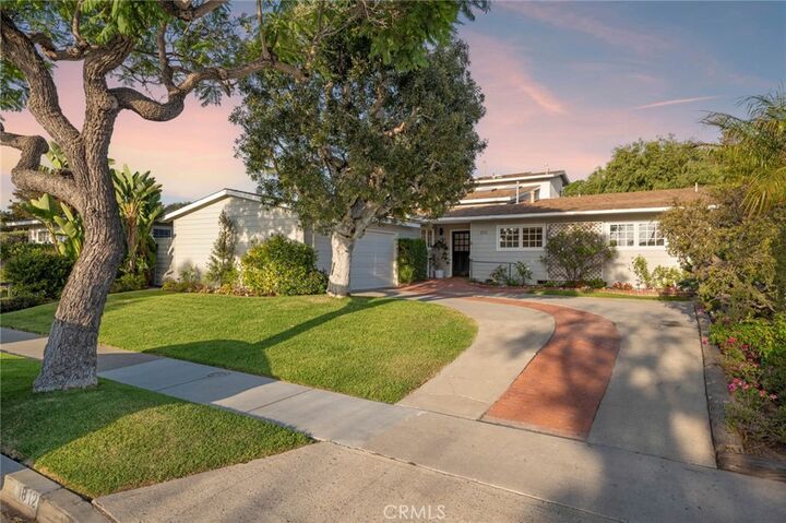 1812 Highland Drive  Newport Beach CA 92660 photo