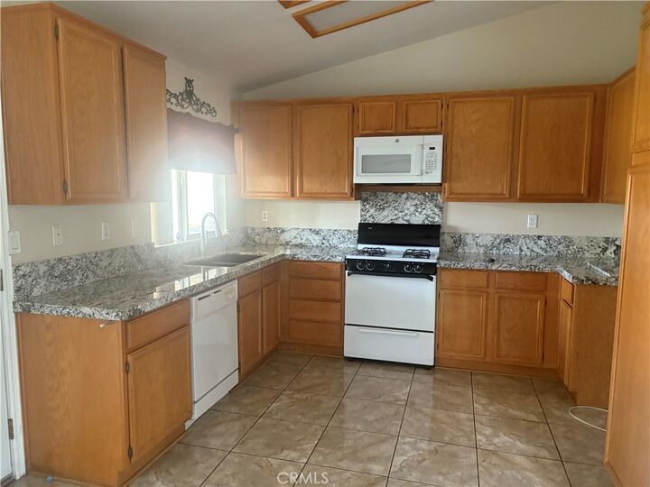 Property Photo:  1505 Julian  CA 92324 