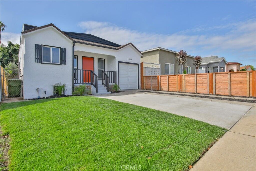 Property Photo: 1434 W 92nd St CA 90047