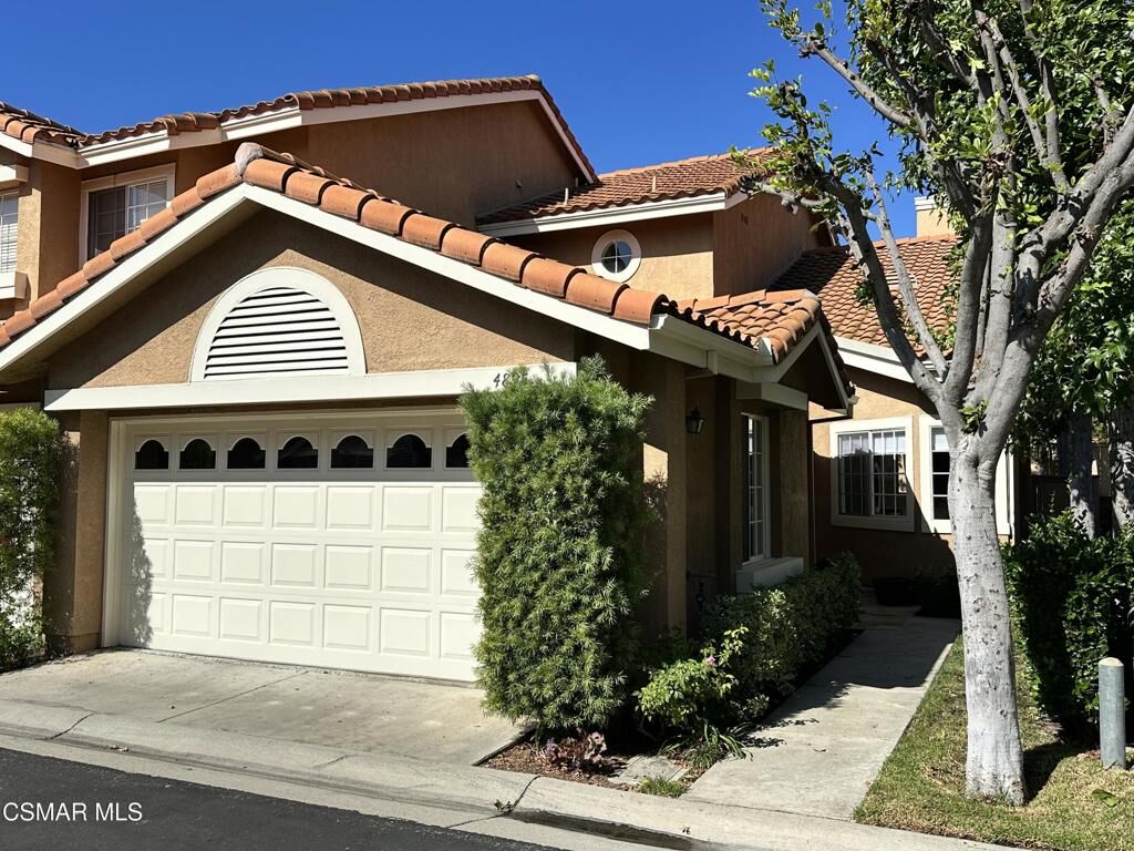 Property Photo: 4895 Martona Drive CA 91377