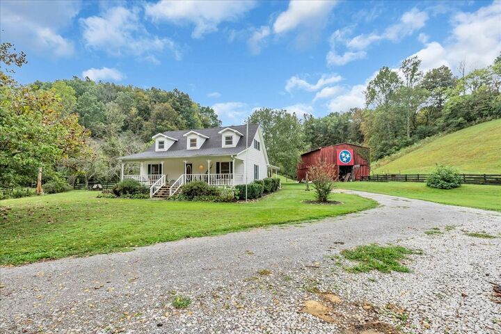 Property Photo:  830 Bobo Hollow Rd  TN 37388 