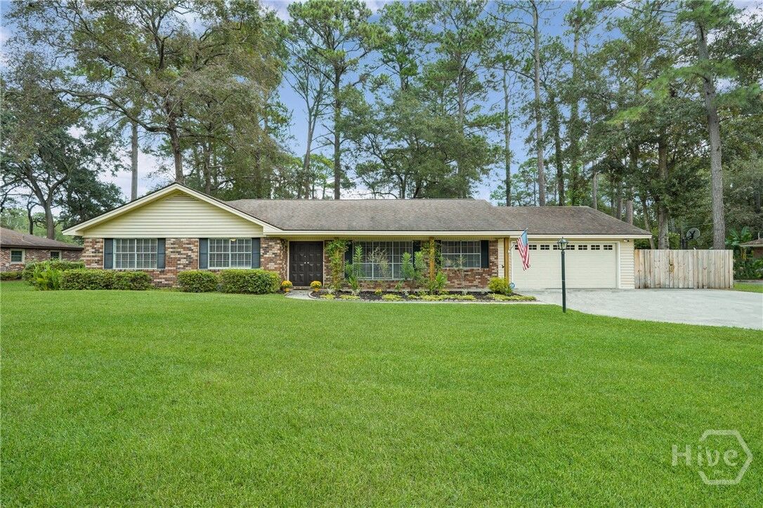 Property Photo:  210 Overlook Road  GA 31410 