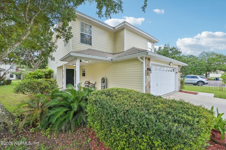 Property Photo: 96016 Gray Heron Court FL 32097