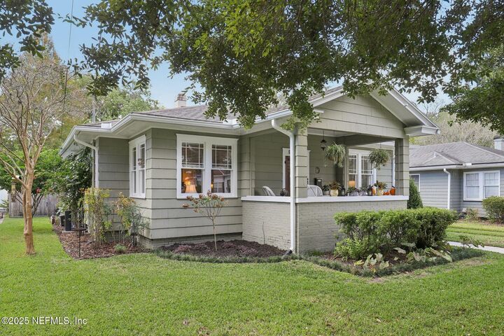 Property Photo: 1444 Talbot Avenue FL 32205