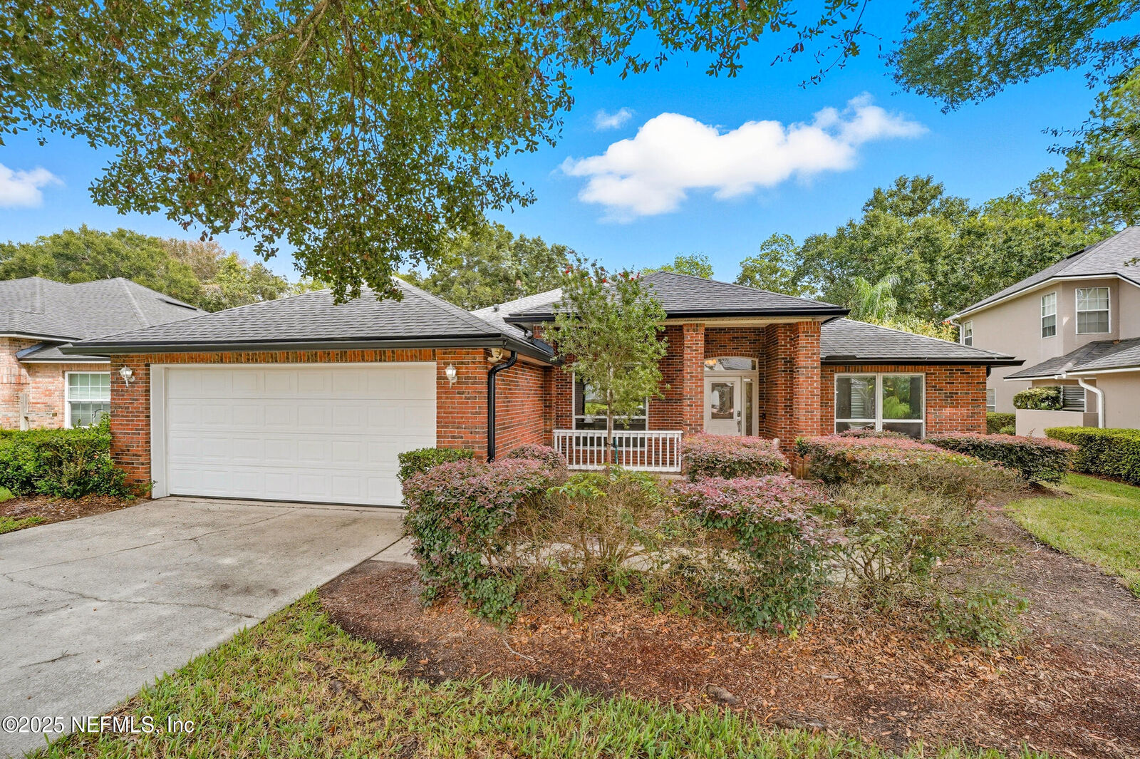 Property Photo:  3761 Golden Reeds Lane  FL 32224 