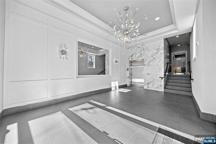 Property Photo:  313 Woodland Place 202  NJ 07605 