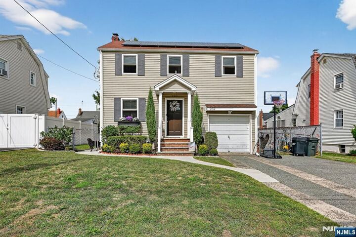 207 Palsa Avenue  Elmwood Park NJ 07407 photo