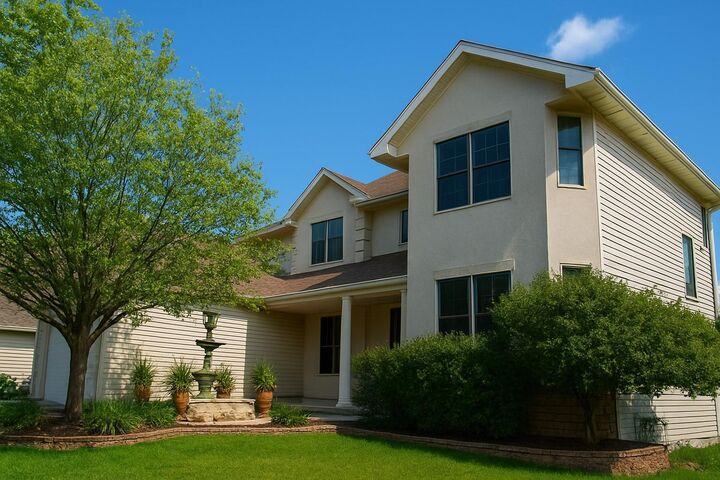 Property Photo:  1376 Cobblestone Road N  MN 55316 