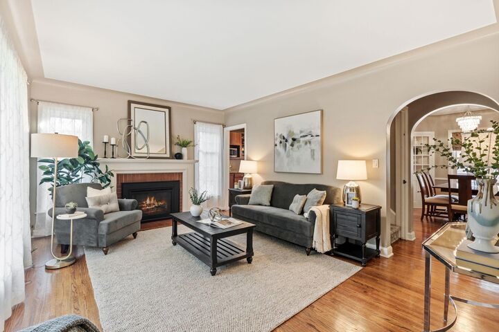 Property Photo: 3660 Glenhurst Avenue MN 55416