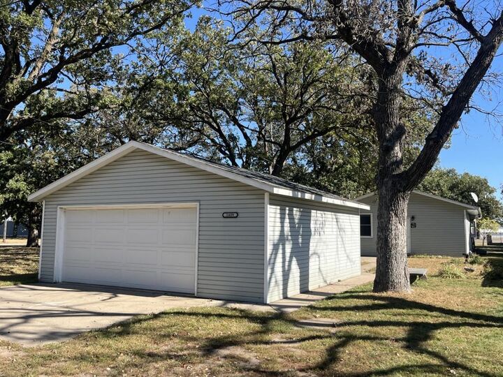 Property Photo:  1409 3rd Avenue S  MN 56379 