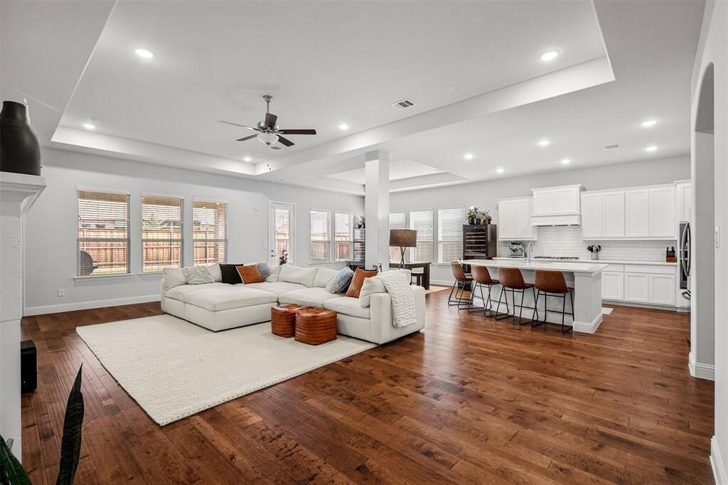 Property Photo: 2705 Cumberland TX 75056