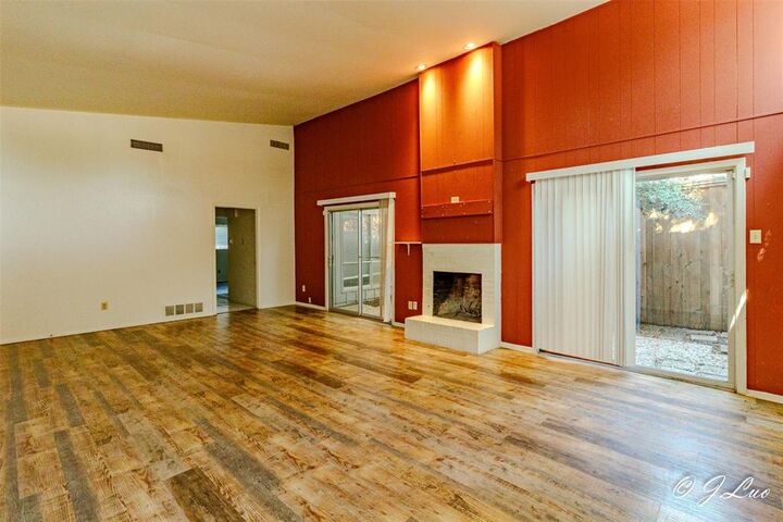 7040 Briarmeadow Drive  Dallas TX 75230 photo