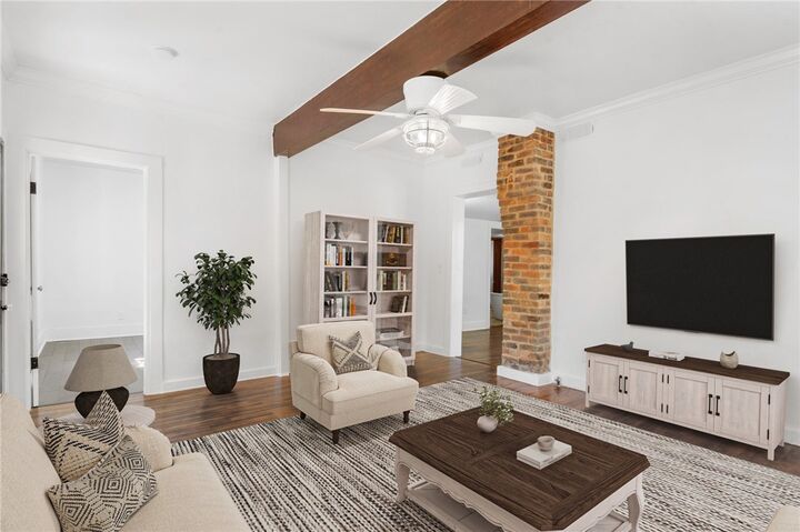 Property Photo: 616 W Center Avenue AR 72764