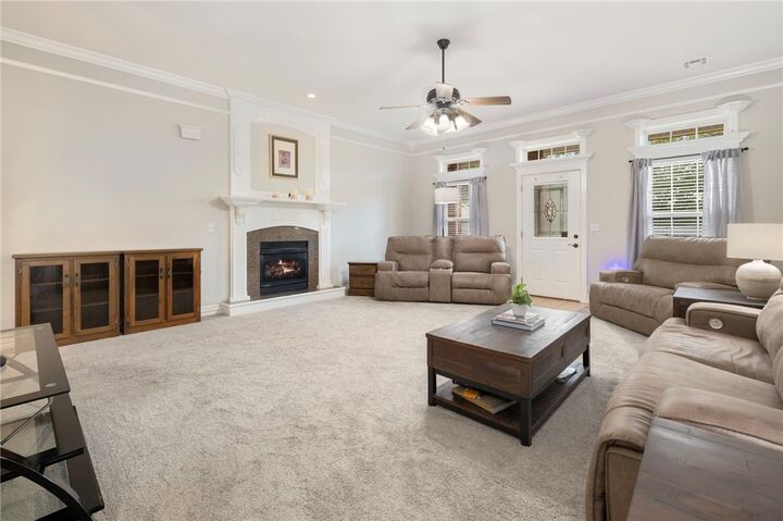 Property Photo: 301 Hindman Drive AR 72753