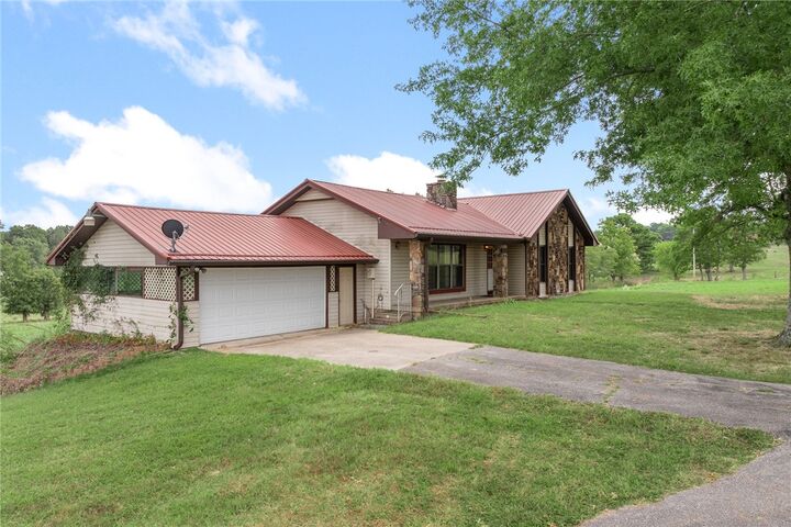 Property Photo: 6555 Whispering Pine Road AR 72601