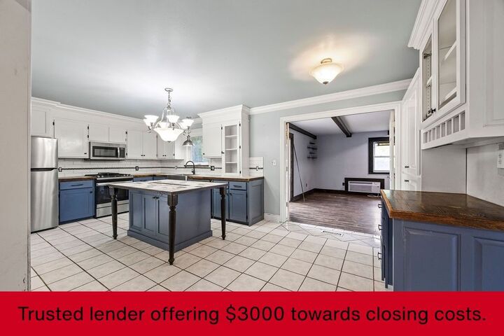 Property Photo:  1807 Westwood Avenue  AR 72762 