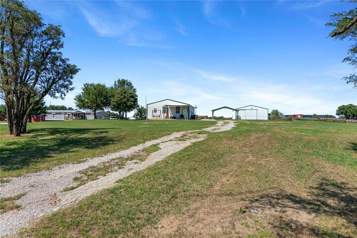 Property Photo: 16925 W Wilshire Boulevard OK 73099