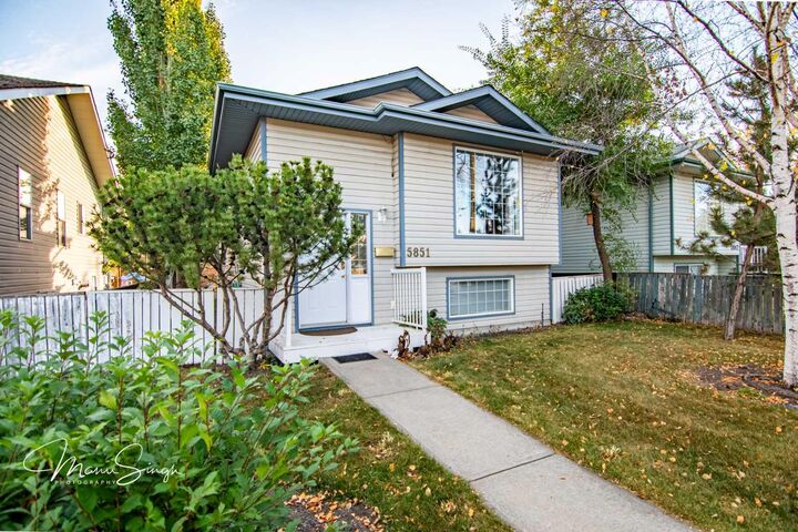 Property Photo: 5851 58 Avenue AB T4N 4T9