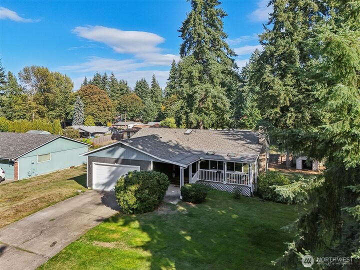 Property Photo:  14713  116th Ave Court E  WA 98374 