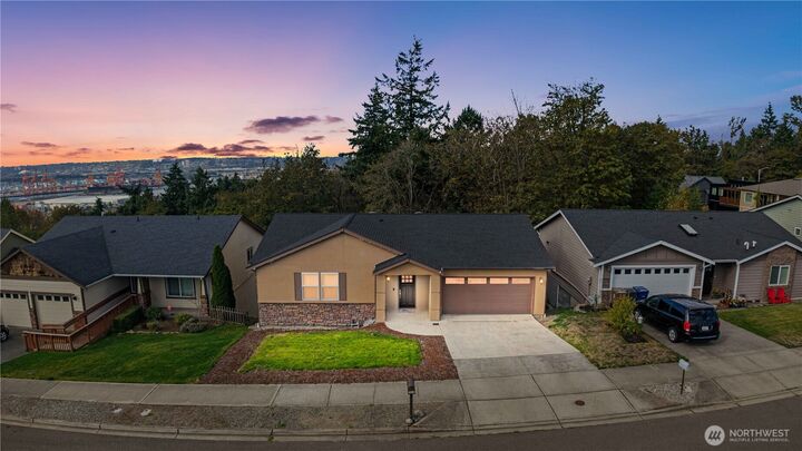 2002  63rd Avenue NE  Tacoma WA 98422 photo