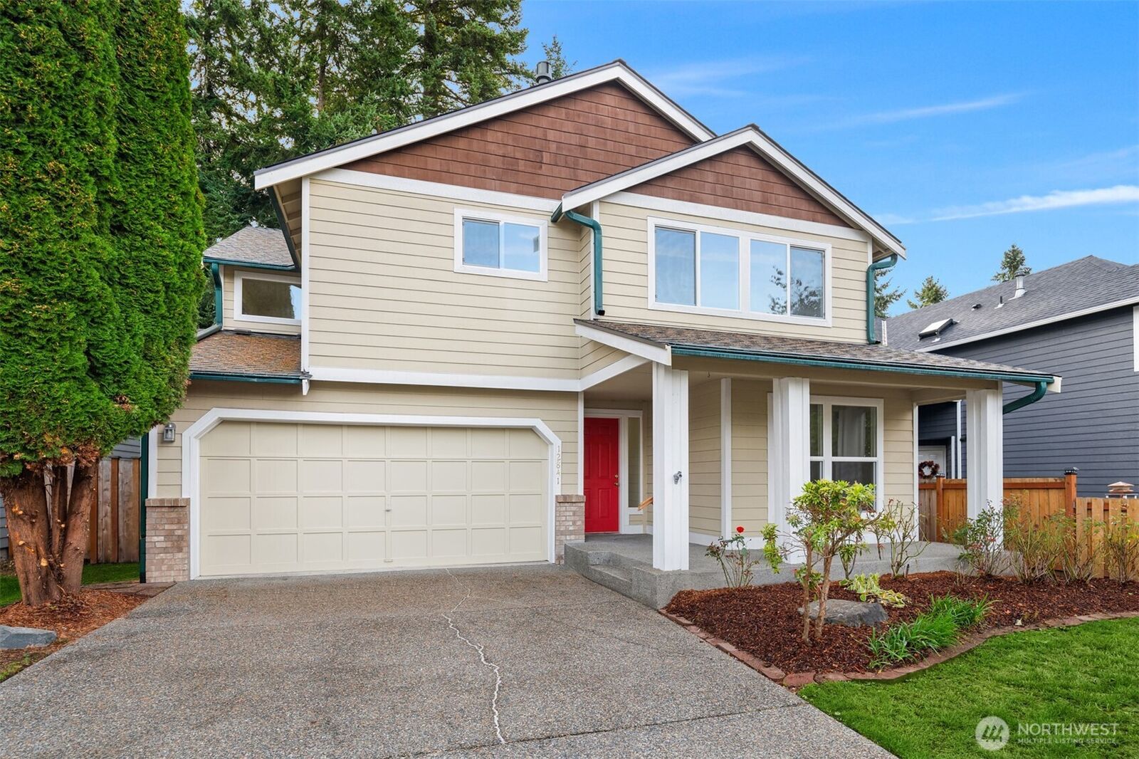 Property Photo: 12841 SE 175th Court WA 98058