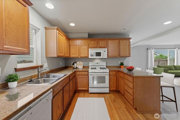 Property Photo: 1103 134th #9 Street SW WA 98204