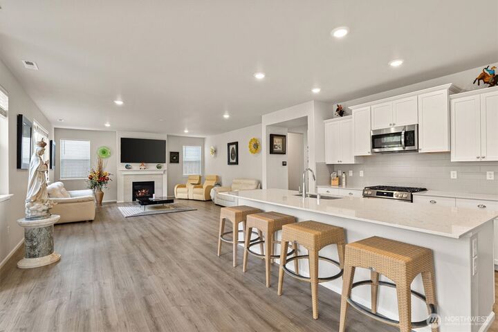 Property Photo:  8109  285th Place NW  WA 98292 