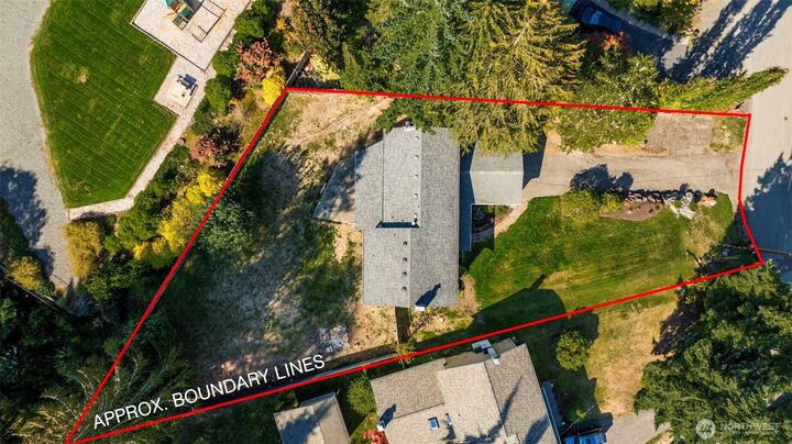 Property Photo: 2430 243rd Place SW WA 98021