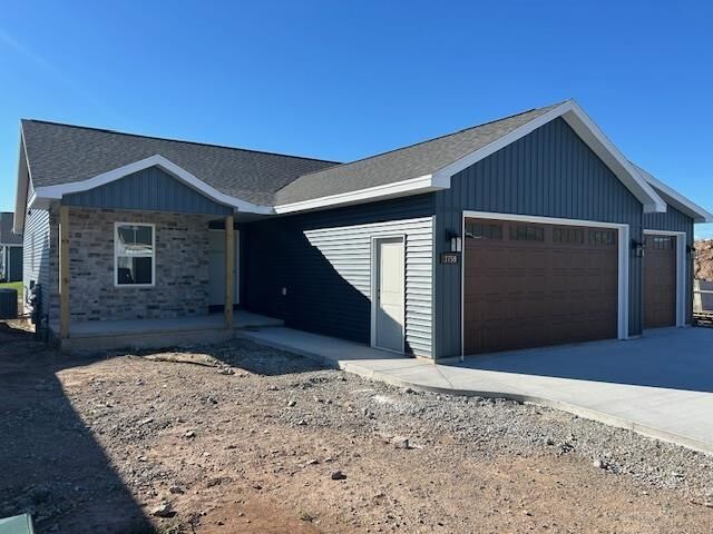 3759 E Callalilly Lane  Appleton WI 54913 photo
